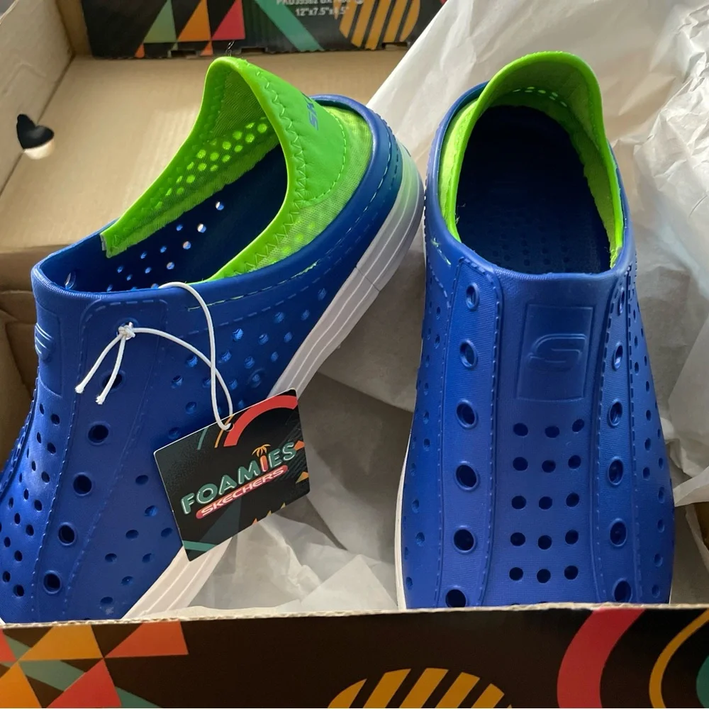 BNIB. KIDS SIZE 5 Skechers Foamies in Aqua Surge blue/ lime green. - Picture 1 of 11